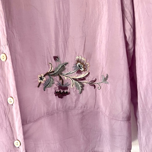 J. Jill Lilac Purple Sheer Embroidered Button Front Bubble Collar Top Size Small - Picture 6 of 12